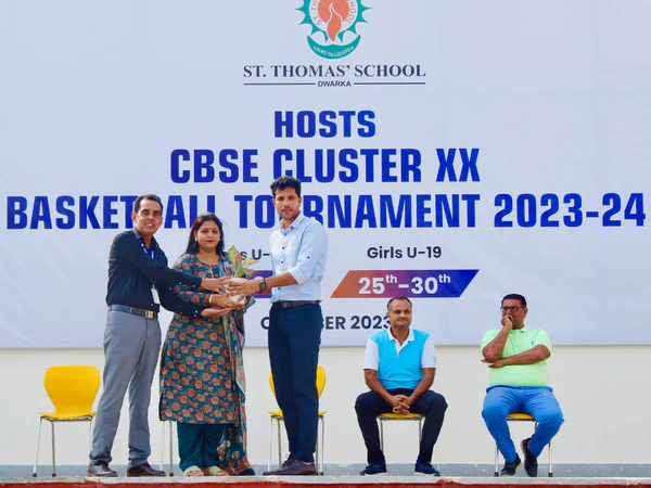 CBSE Observer for Basketball Cluster 20